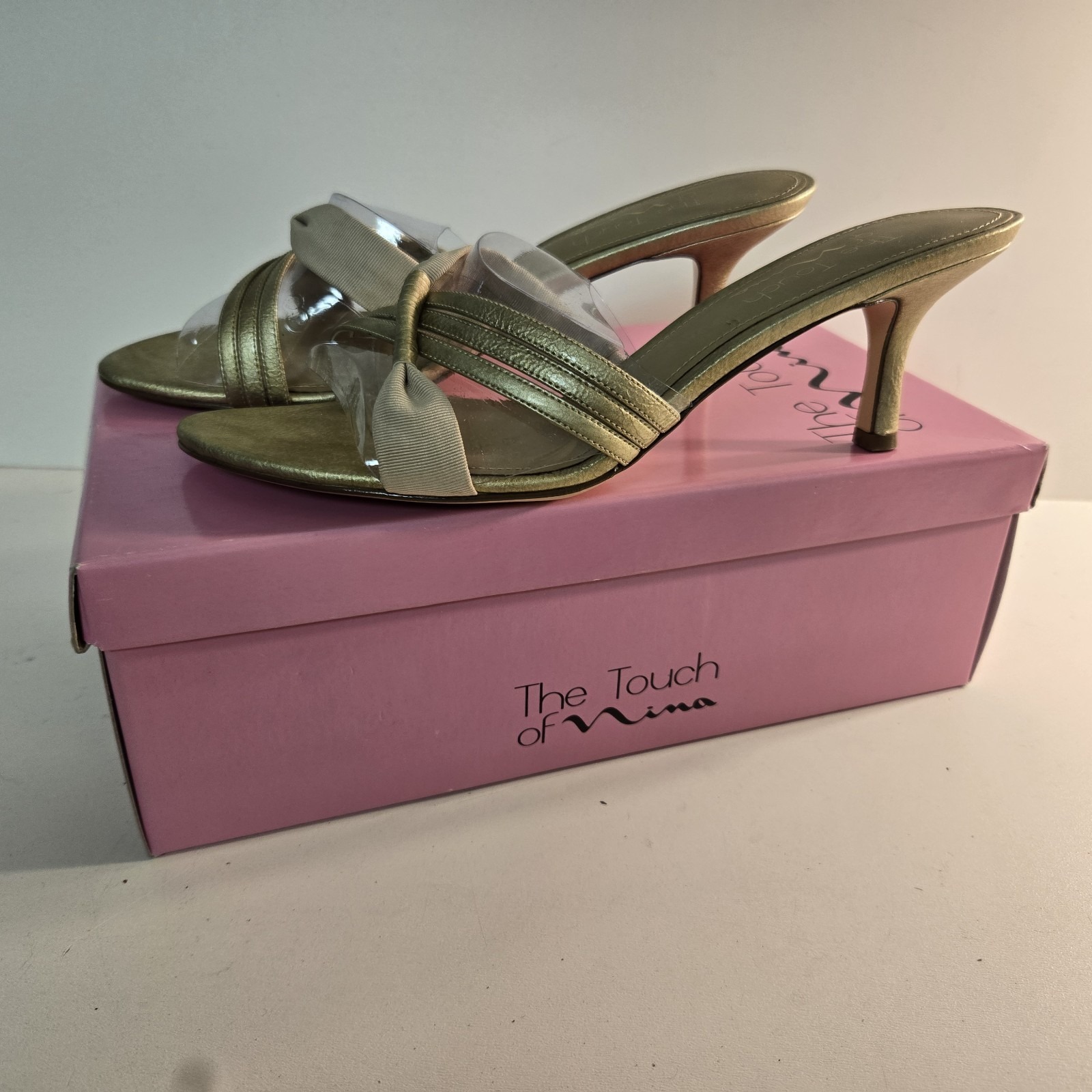 Touch Of Nina Size 8.5 Gold Grail Formal Strappy Stiletto Heel In Box Euc